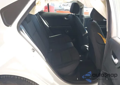 2019 Kia Rio Lx z USA, uszkodzony, nr VIN 3KPA24AB6KE201367